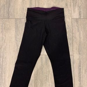 LULULEMON LEGGINGS!!